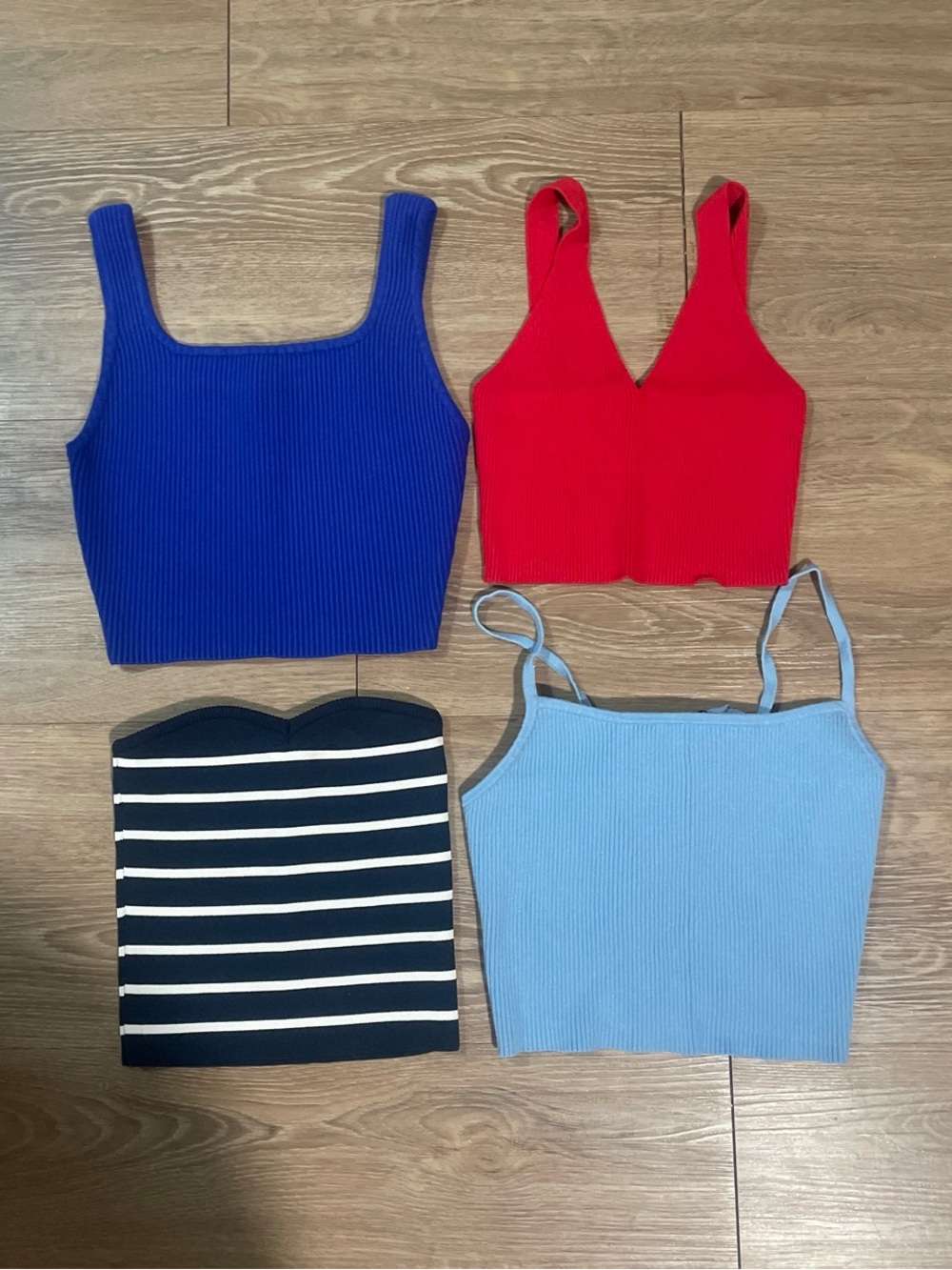 Set of 4 - Bershka/House of Harlow/Kendall & Kylie Tops (FOURTH OF JULY!!)